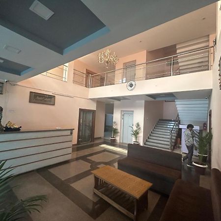 Hotel Tawa Plaza Itarsi Exterior photo